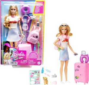 Barbie Coffret Poupée « Malibu » en Voyage, avec un chiot et plus de 10 éléments dont une valise fonctionnelle, Jouet Enfant, Dès 3 ans, HJY18